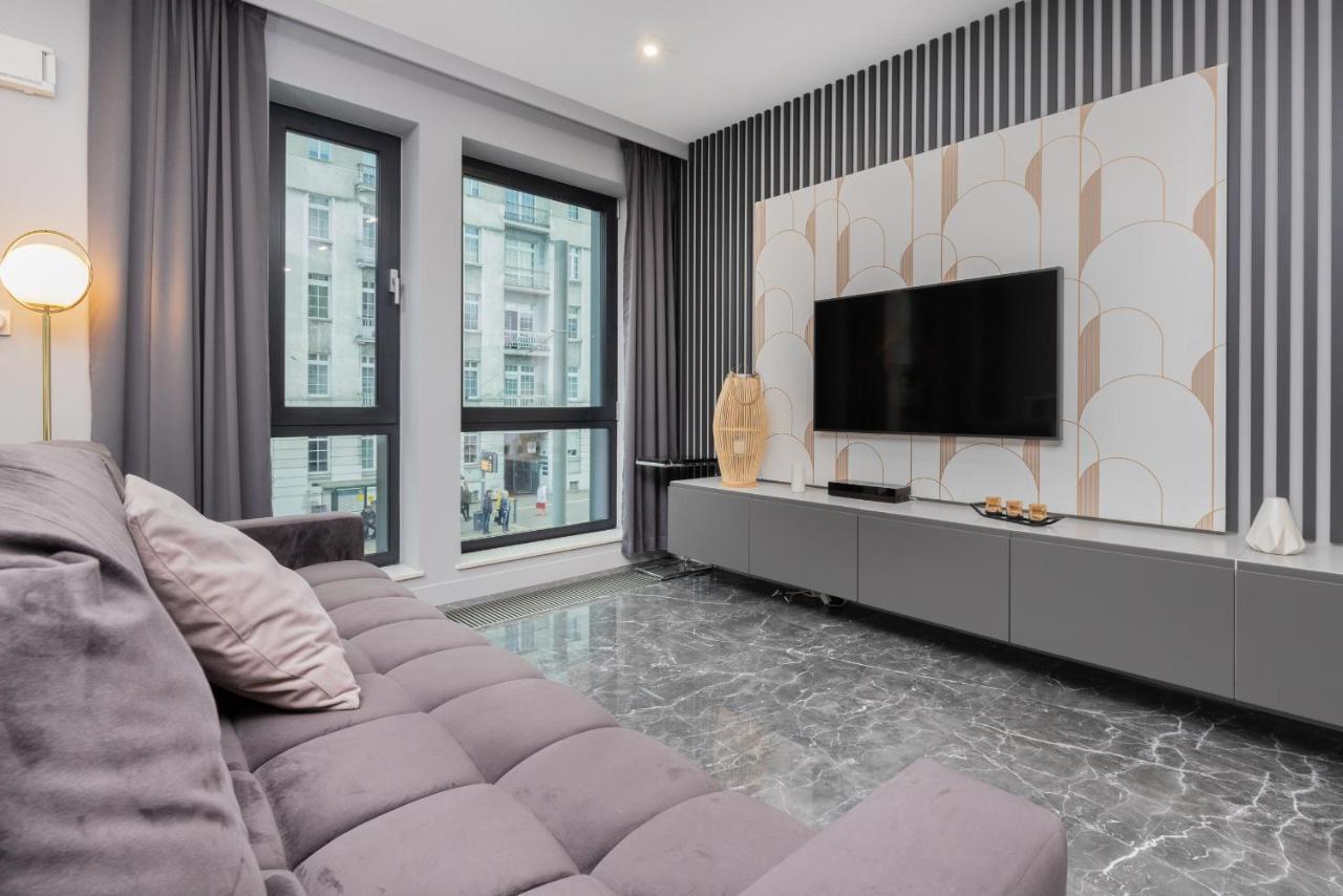 Luxurious Apartment With Two Bedrooms And Parking In Gdynia By Noclegi Renters Экстерьер фото